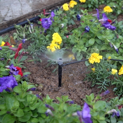 Imagem mostra raios/centrífugas Transplante Culturas em vasos Distância ajustável Sprinkler Irrigação Micro