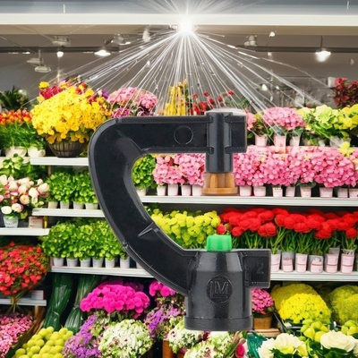 Irrigação Sprinkler giratório para inserção no solo e atomização por refração 150-300KPA