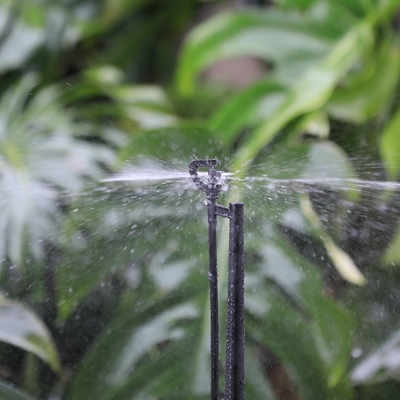 Agropecuária Irrigação Tipo G Triângulo Rotativo Micro-Jet Sprinkler para rega de jardim