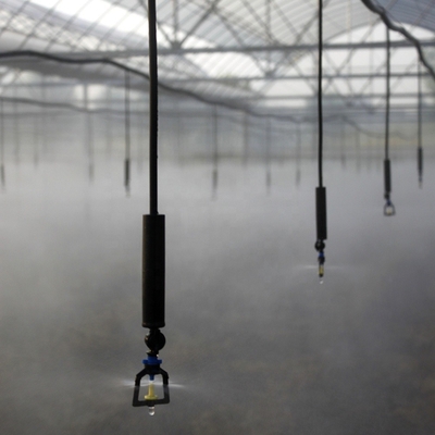Sprinkler de atomização refractiva para irrigação agrícola e florestal a 360o
