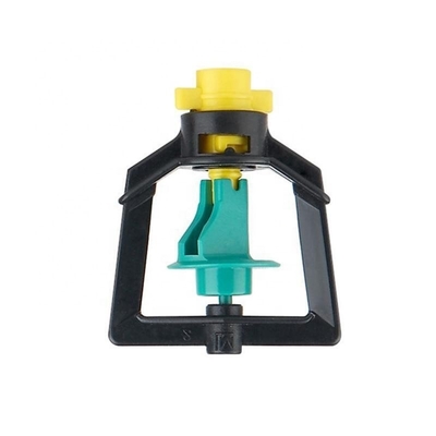 Sistema de pulverização pendente com bocal rotativo para irrigação agrícola no jardim