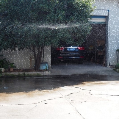 Engenharia Micro Sprinkler de irrigação de estufas de plástico para 360 graus de nevoeiro de água