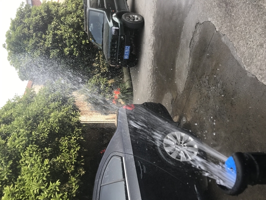 Imagem mostra 180 graus rotativo R10 Multi-saída bico Sistema de irrigação sprinkler médio