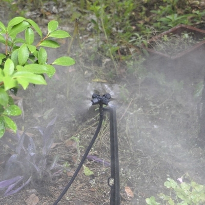 Sprinkler de irrigação de jardim com raio de pulverização de 0,9-1,0M e material plástico de engenharia