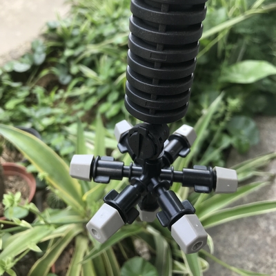 Imagem mostra micro-espumante multi-combinação para irrigação precisa na agricultura